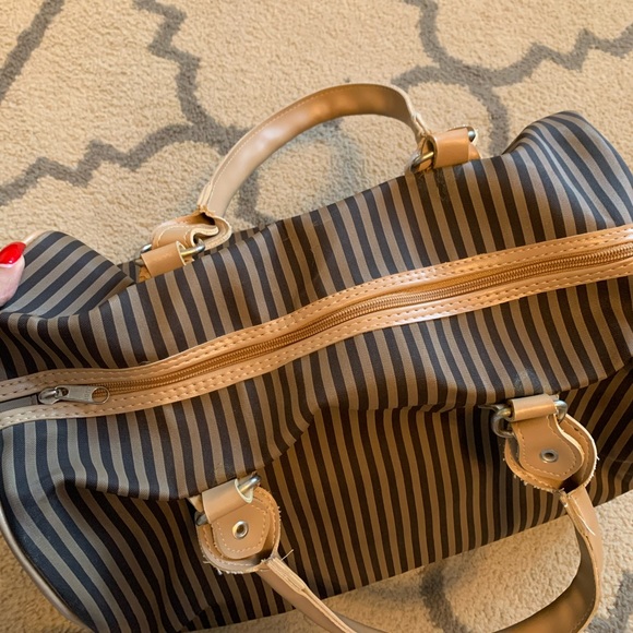 Duffel bag - Picture 4 of 6